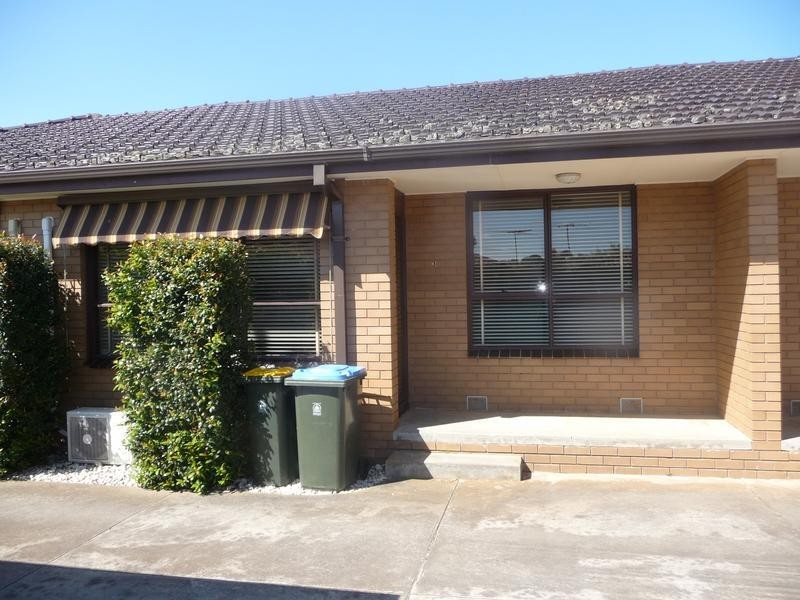 3/25 Mambourin Street, Werribee VIC 3030