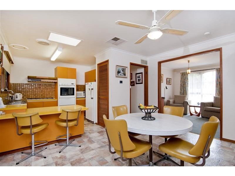 25 Melanie Drive, Werribee VIC 3030