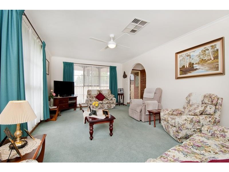 25 Melanie Drive, Werribee VIC 3030