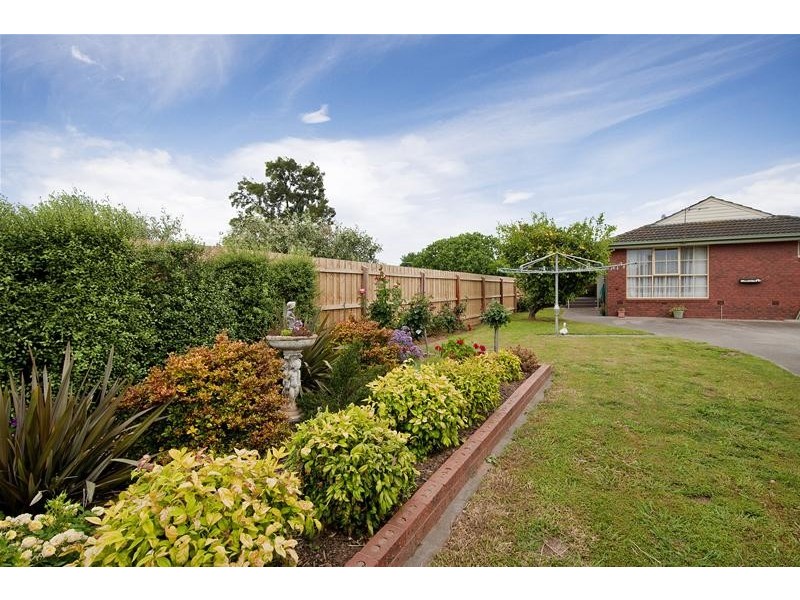 25 Melanie Drive, Werribee VIC 3030