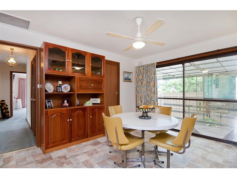 25 Melanie Drive, Werribee VIC 3030