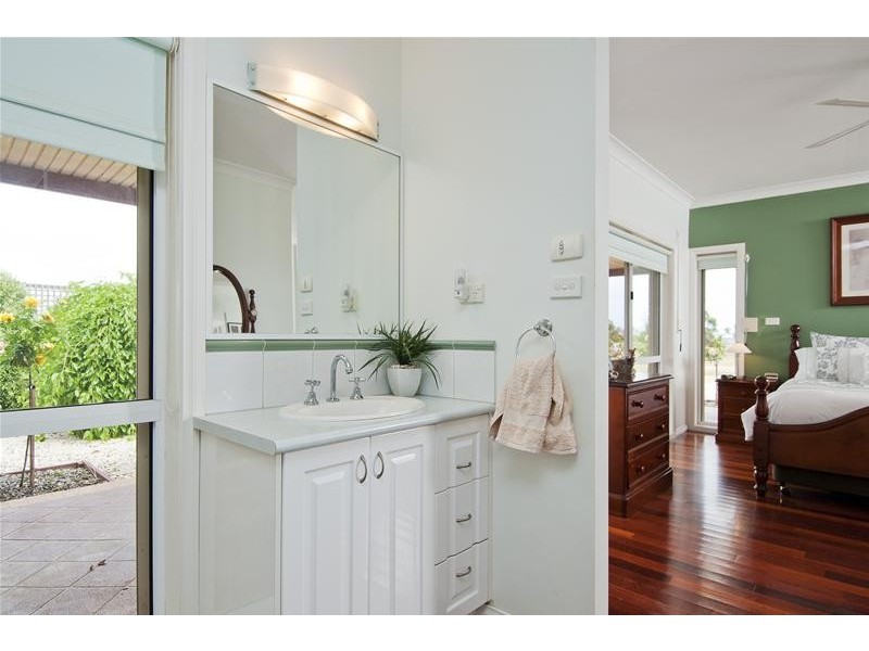 1478-1482 Dohertys Road, Tarneit VIC 3029