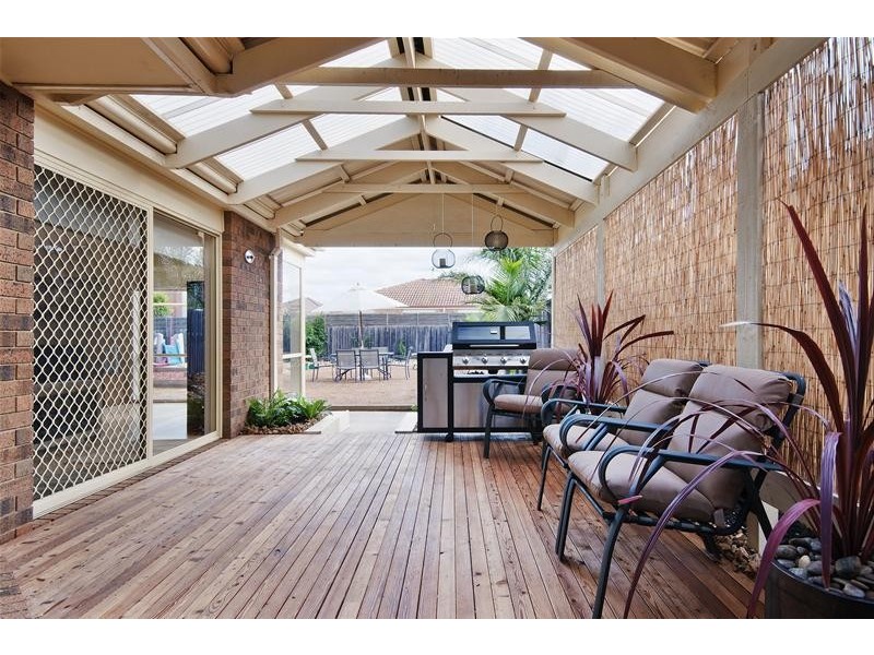 28 Penny Crescent, Hoppers Crossing VIC 3029