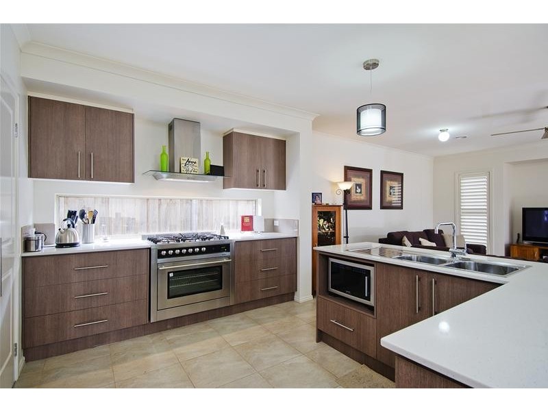 5 Decora Court, Werribee VIC 3030