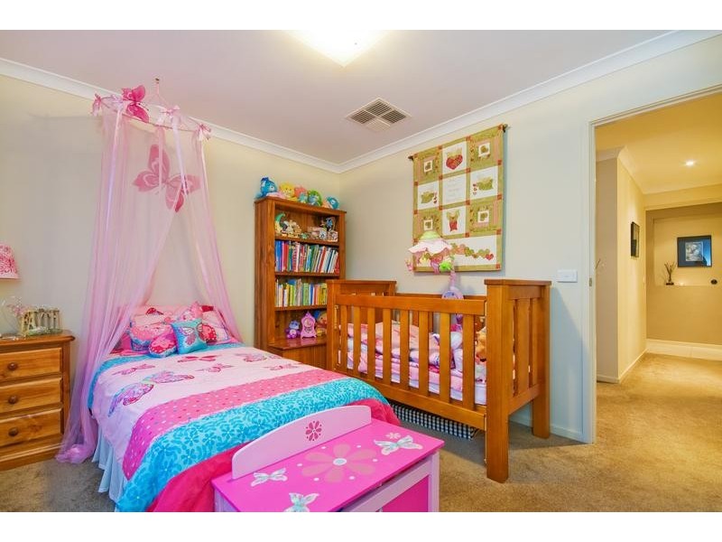 99 Manor Lakes Blvd, Wyndham Vale VIC 3024