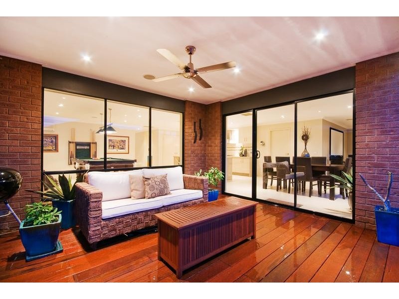 99 Manor Lakes Blvd, Wyndham Vale VIC 3024