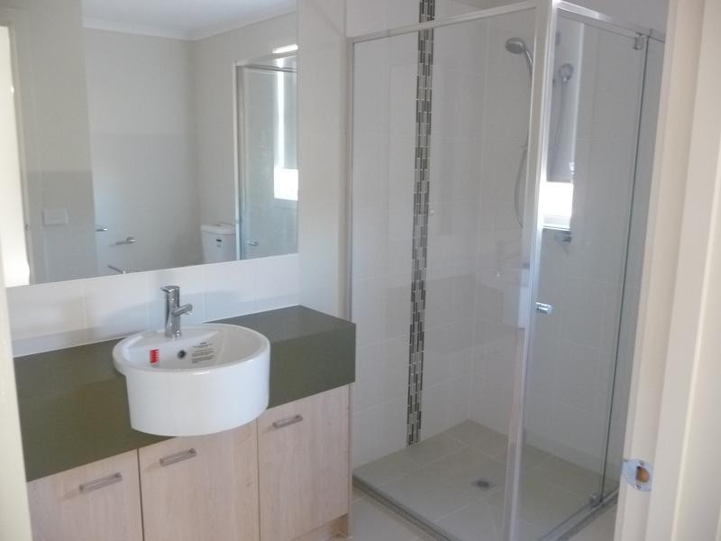 11 Bodmin Crt, Truganina VIC 3029