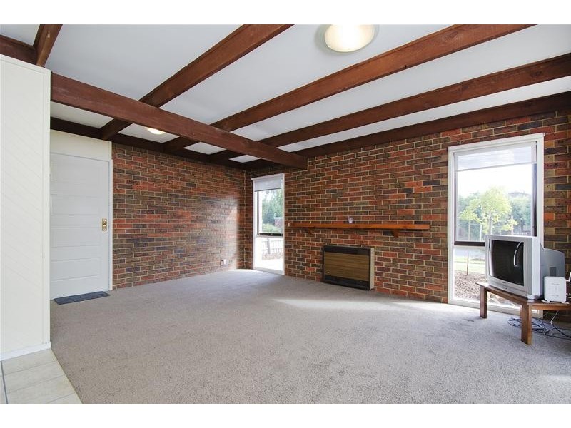 9 Sheringham Drive, Werribee VIC 3030