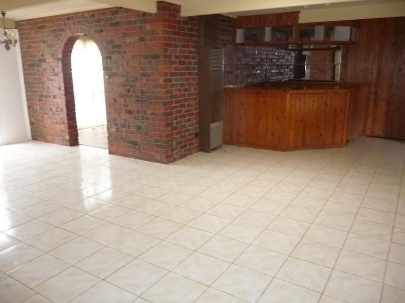 8 Grange Court, Hoppers Crossing VIC 3029