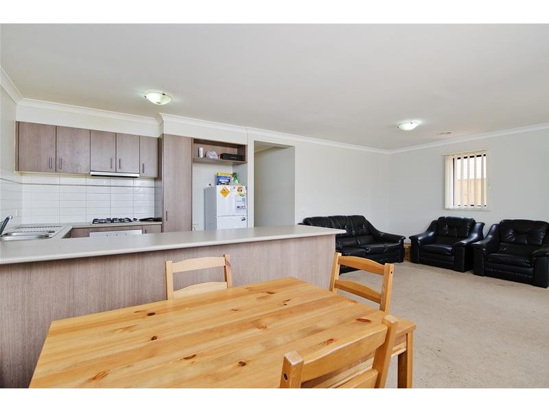 5 Burberry Lane, Deer Park VIC 3023