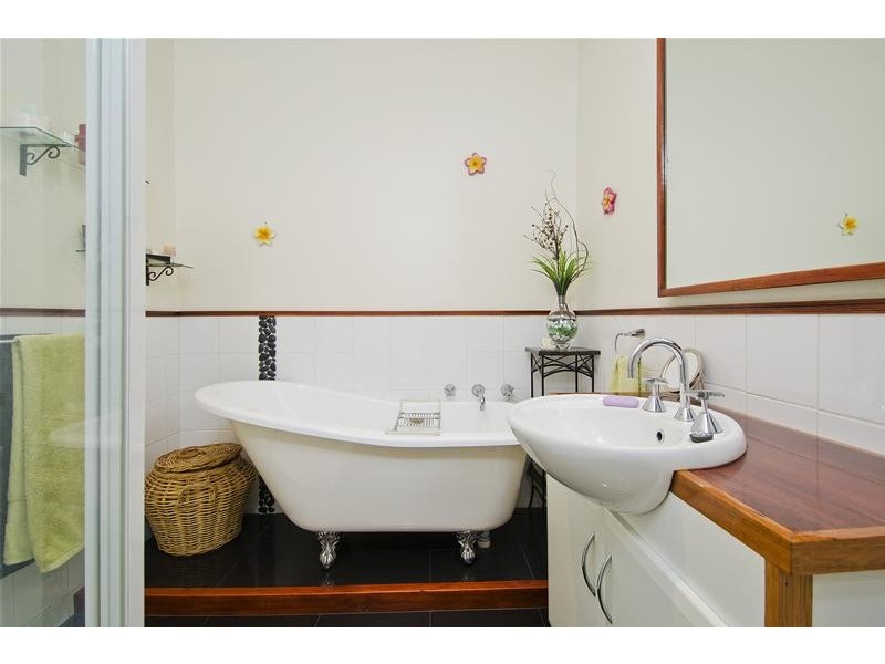 25 Market Road, Werribee VIC 3030
