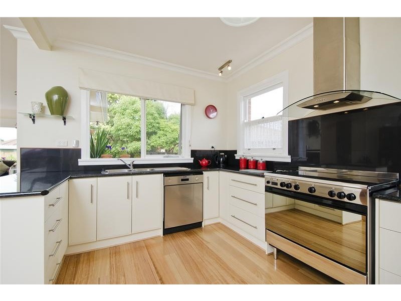 25 Market Road, Werribee VIC 3030