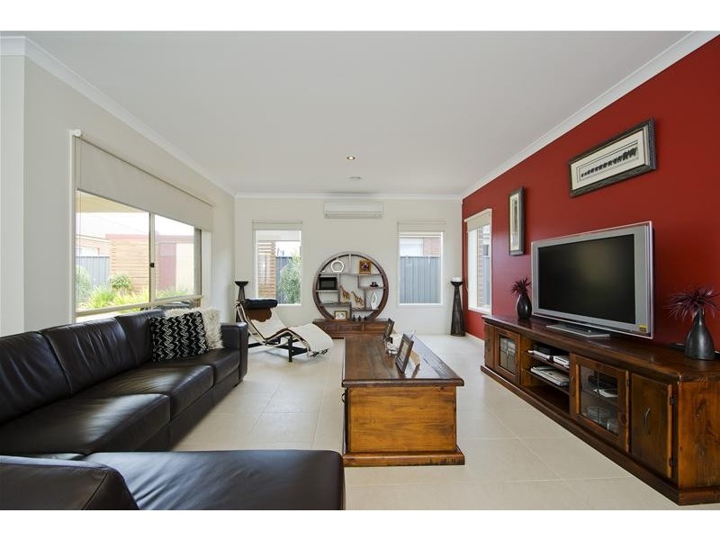 4 Eucumbene Road, Wyndham Vale VIC 3024