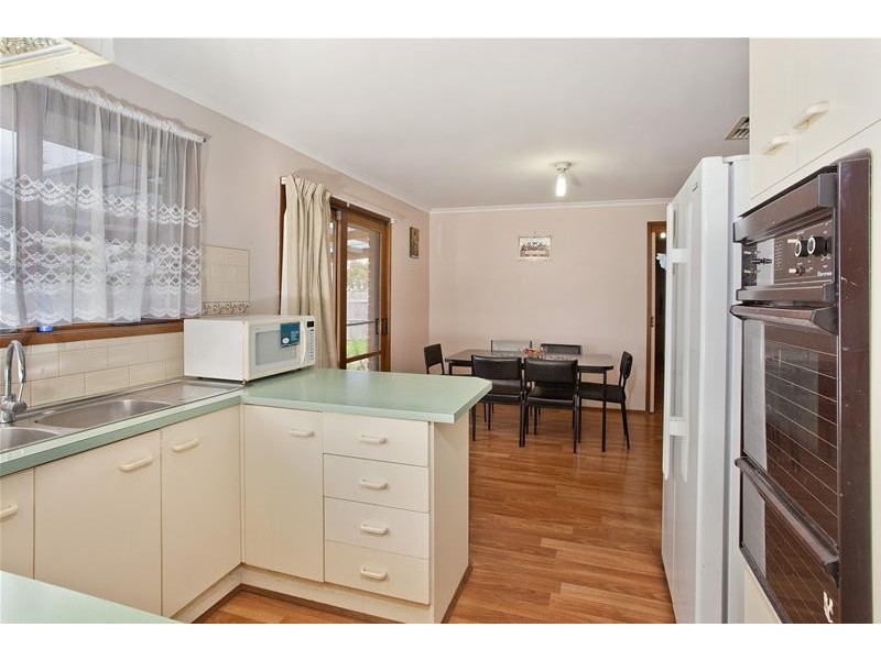 3 Chat Place, Werribee VIC 3030