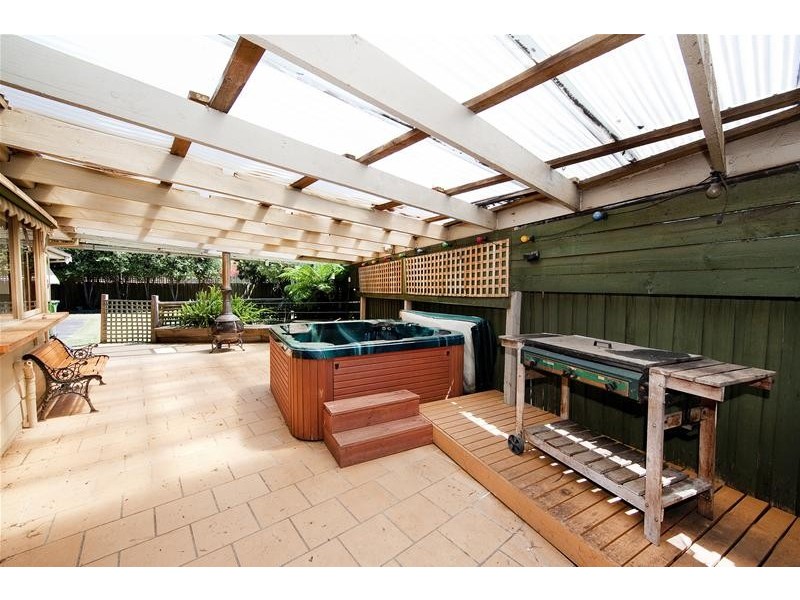 5 Tudor Court, Hoppers Crossing VIC 3029
