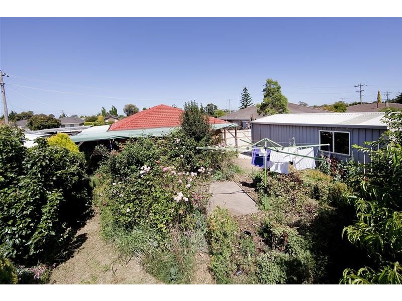 13 Newbury Street, Werribee VIC 3030