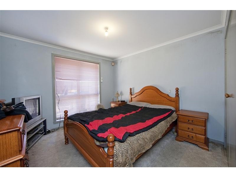 13 Newbury Street, Werribee VIC 3030