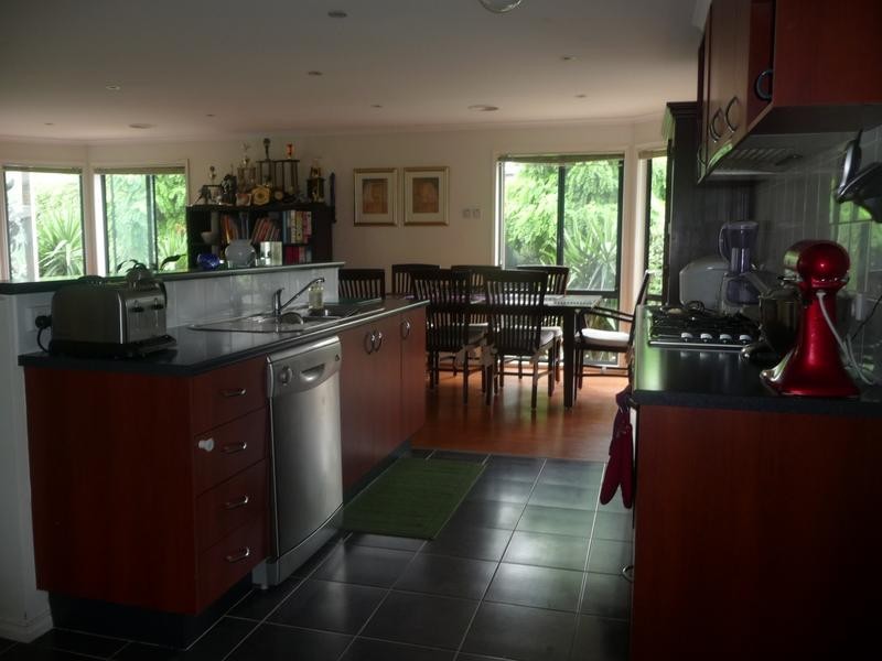 14 Yankos Drive, Werribee VIC 3030