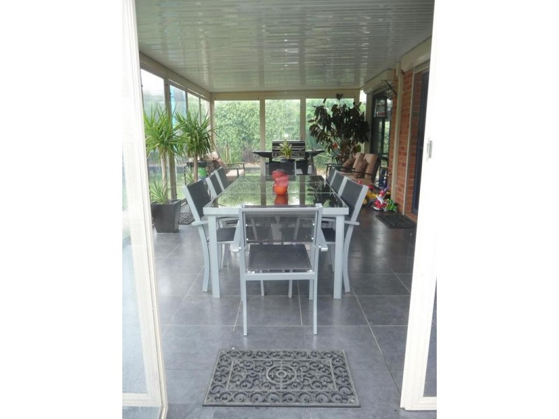 14 Yankos Drive, Werribee VIC 3030