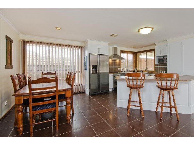 54 Flinders Crescent, Wyndham Vale VIC 3024