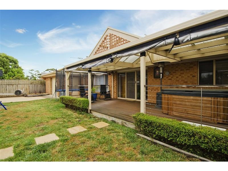 54 Flinders Crescent, Wyndham Vale VIC 3024