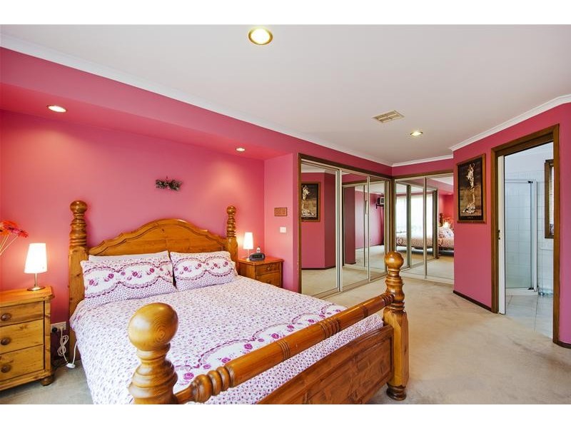 54 Flinders Crescent, Wyndham Vale VIC 3024