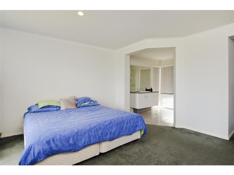 56 Hindmarsh Drive, Wyndham Vale VIC 3024