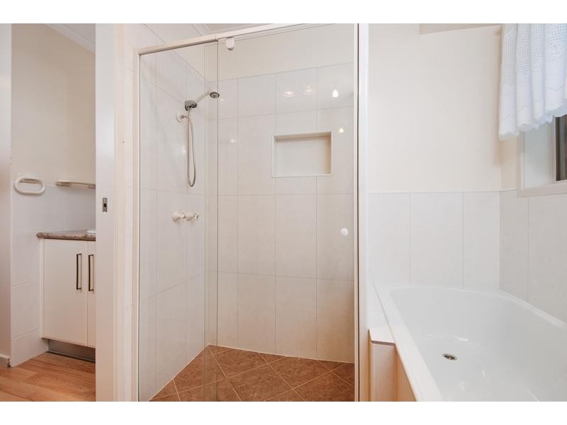 83a Songlark Cres, Werribee VIC 3030