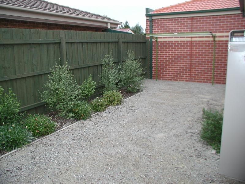 1/14 West County Drive, Wyndham Vale VIC 3024