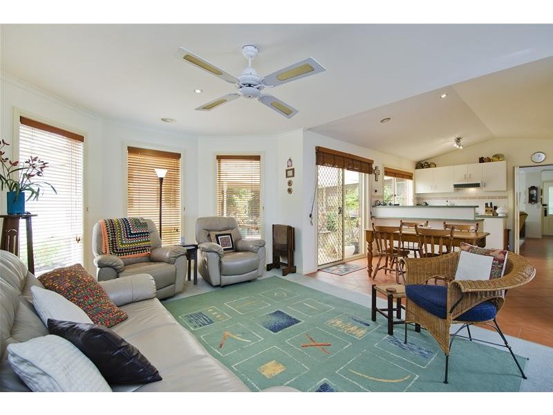 1 Clover Lane, Wyndham Vale VIC 3024