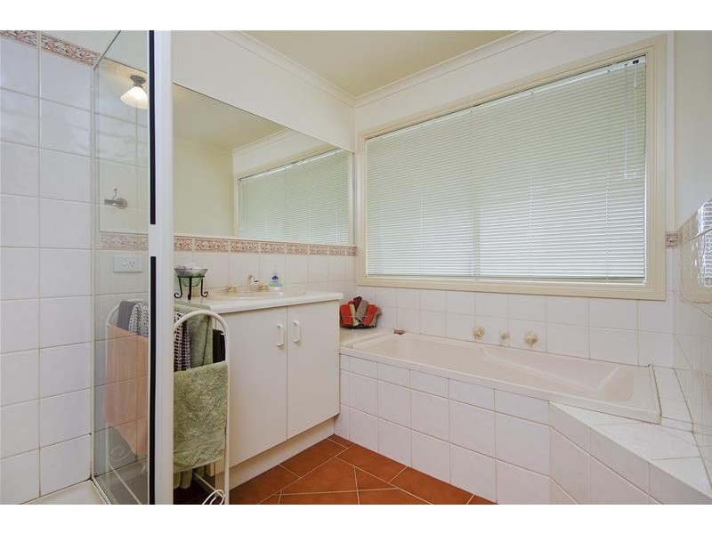 1 Clover Lane, Wyndham Vale VIC 3024