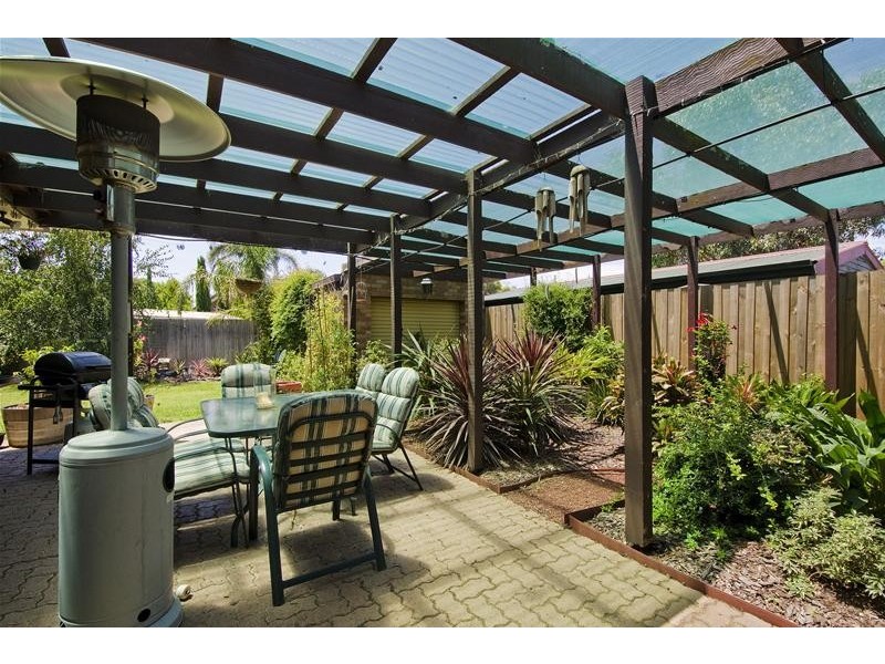 14 Quartok Avenue, Werribee VIC 3030