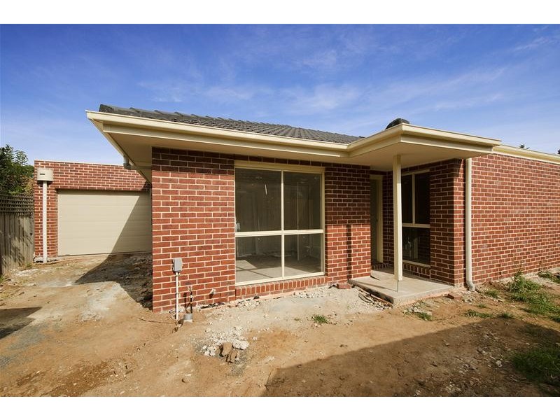 2/35 Parker Street, Werribee VIC 3030