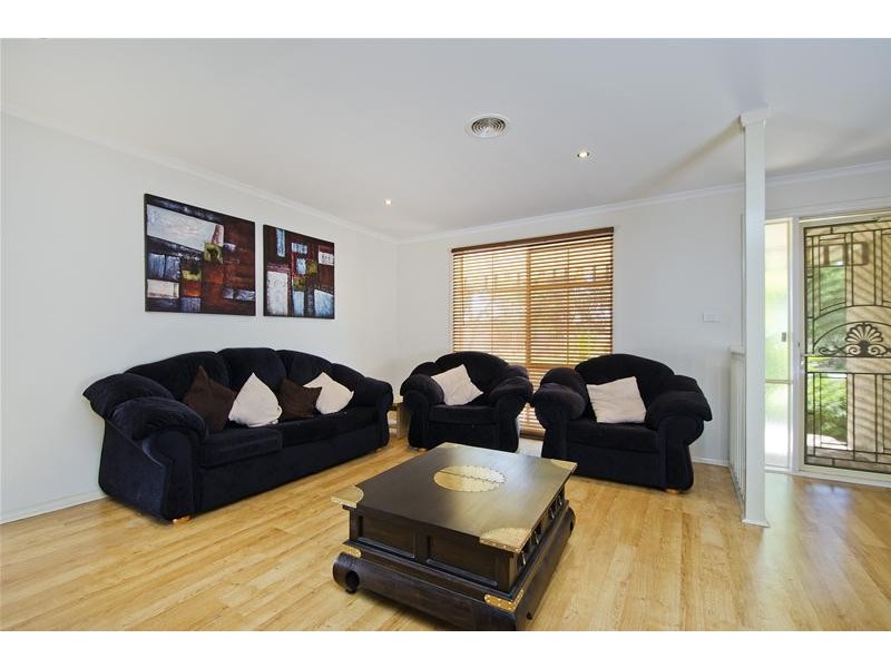 6 Diana Drive, Werribee VIC 3030