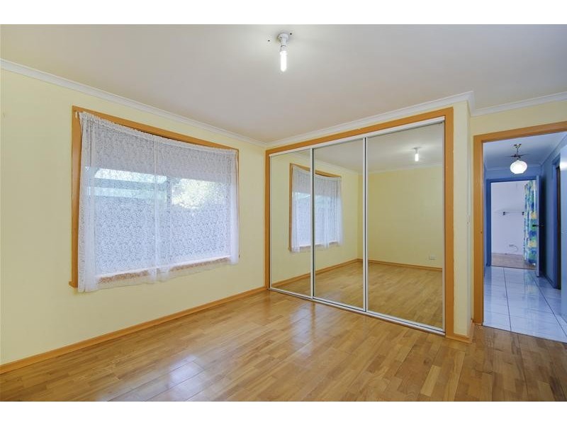 8 Hakea Court, Altona Meadows VIC 3028