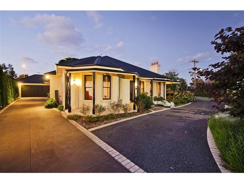 16 Larose Place, Werribee VIC 3030