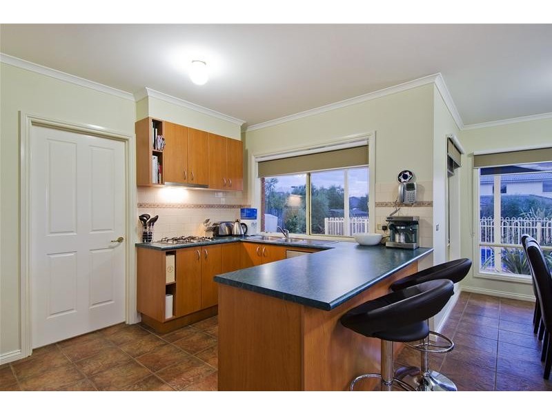 6 Eildon Avenue, Wyndham Vale VIC 3024