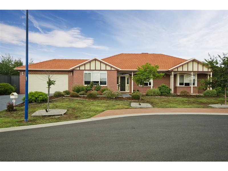 6 Glenmaggie Place, Wyndham Vale VIC 3024