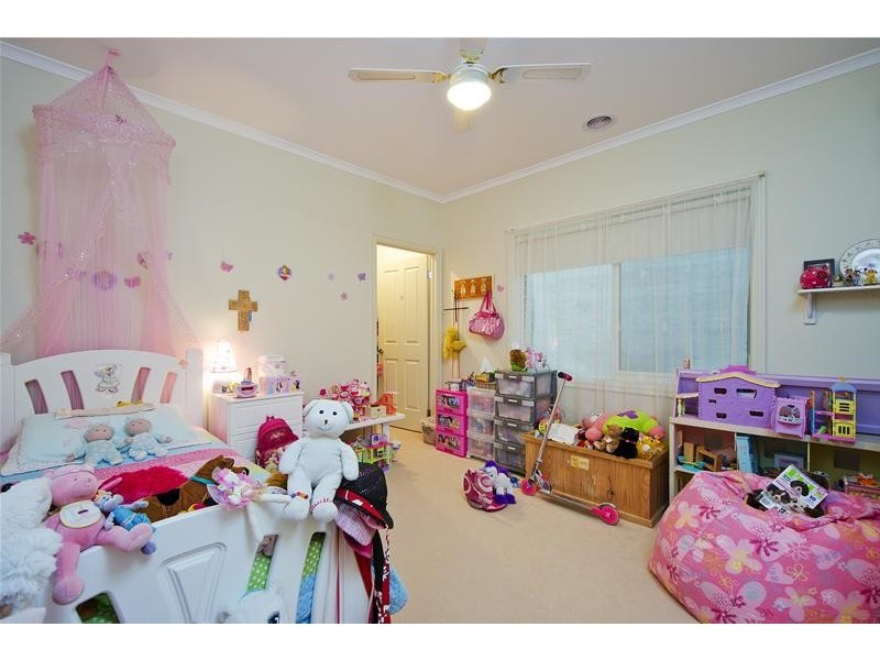 6 Glenmaggie Place, Wyndham Vale VIC 3024