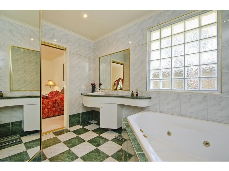 22 Trevally Close, Werribee South VIC 3030