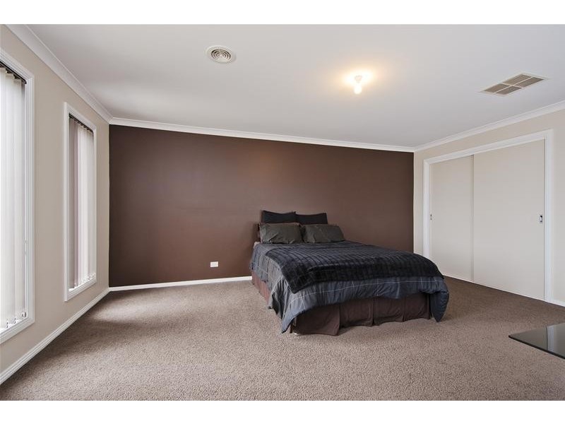 6 Sherlock Avenue, Tarneit VIC 3029