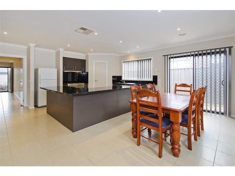 6 Sherlock Avenue, Tarneit VIC 3029