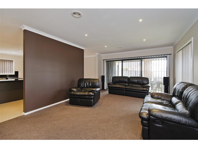 6 Sherlock Avenue, Tarneit VIC 3029