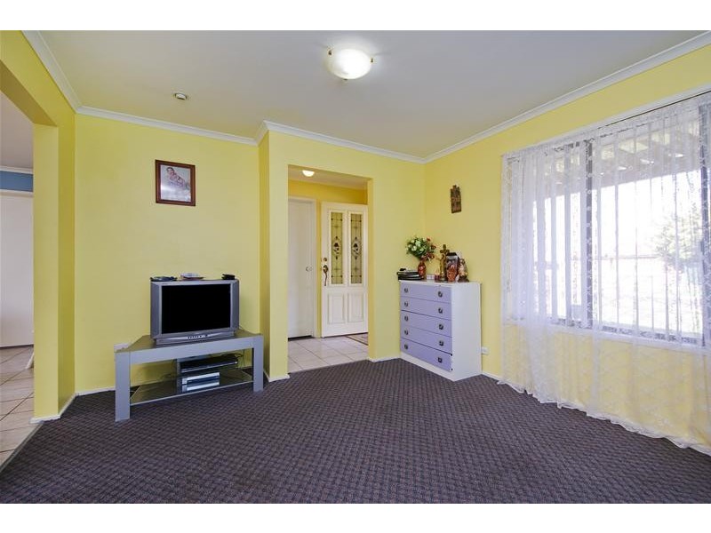 11 Perkins Avenue, Hoppers Crossing VIC 3029