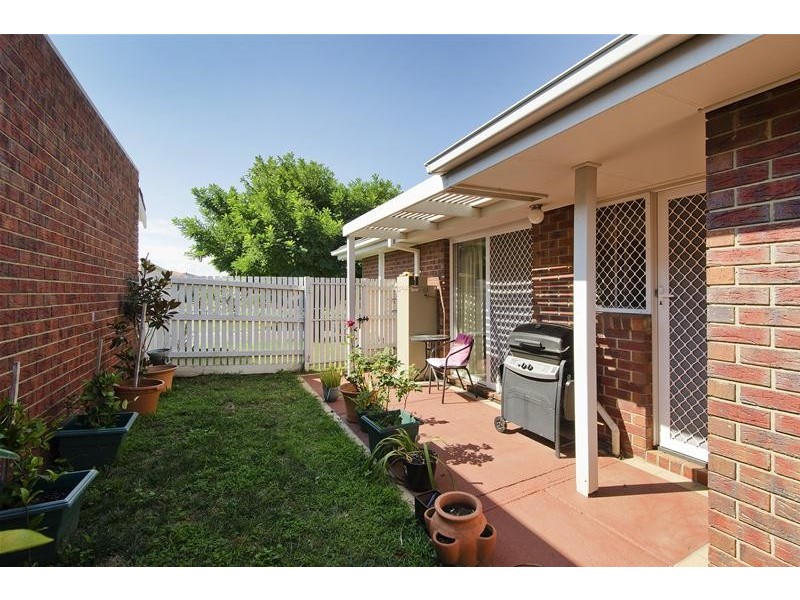 11 Riverglen Drive, Werribee VIC 3030