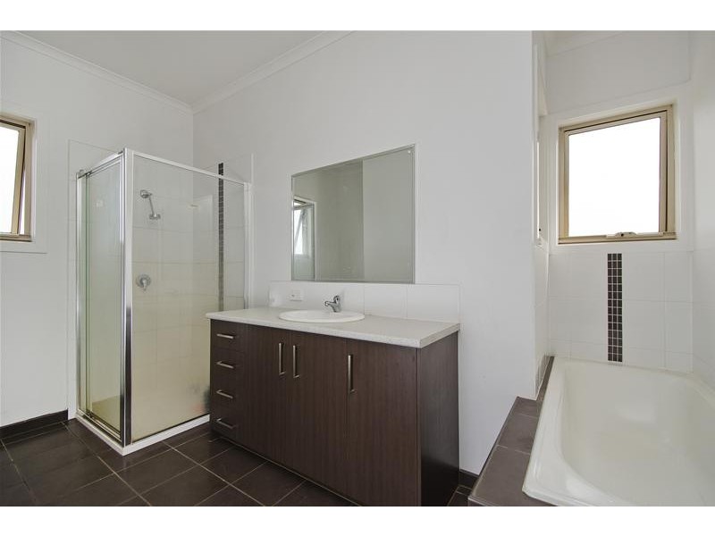 64c Wyndham Street, Werribee VIC 3030