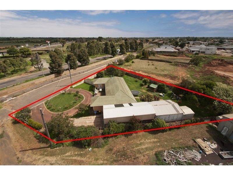 228 Duncans Road, Werribee VIC 3030