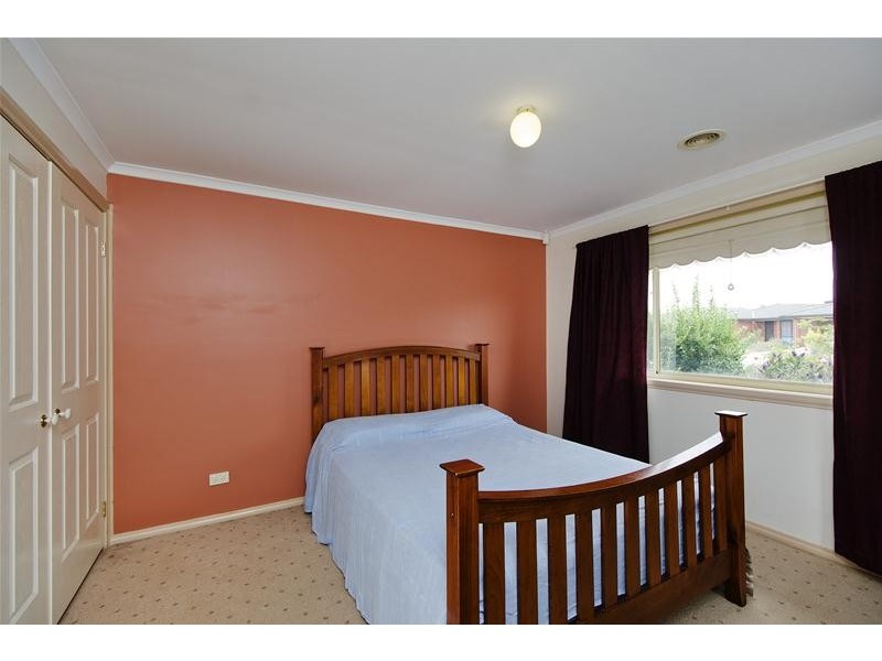 14 Oakwood Crescent, Hoppers Crossing VIC 3029