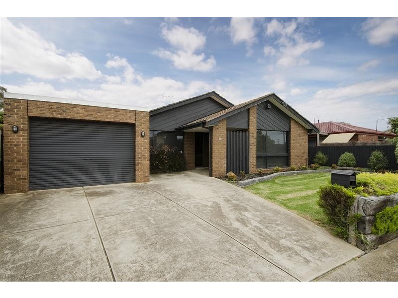 12 Nightingale Drive, Werribee VIC 3030
