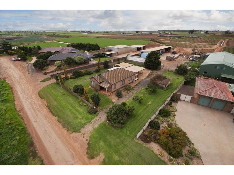 62 Farrants Road, Werribee South VIC 3030
